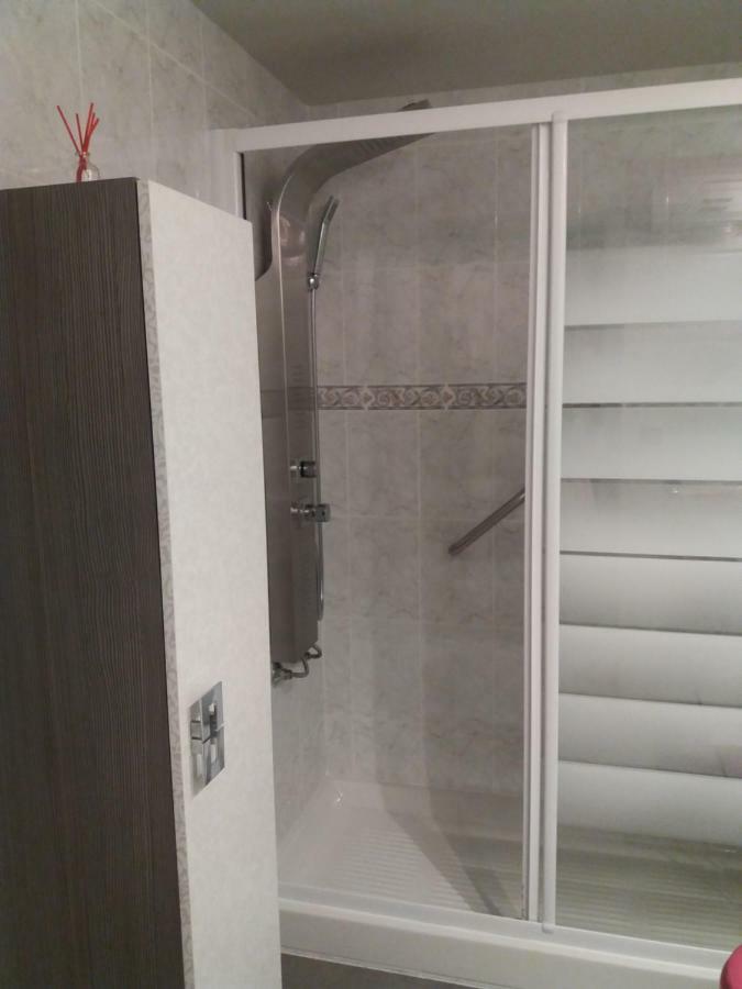 Bruno Apartment Valencia Buitenkant foto