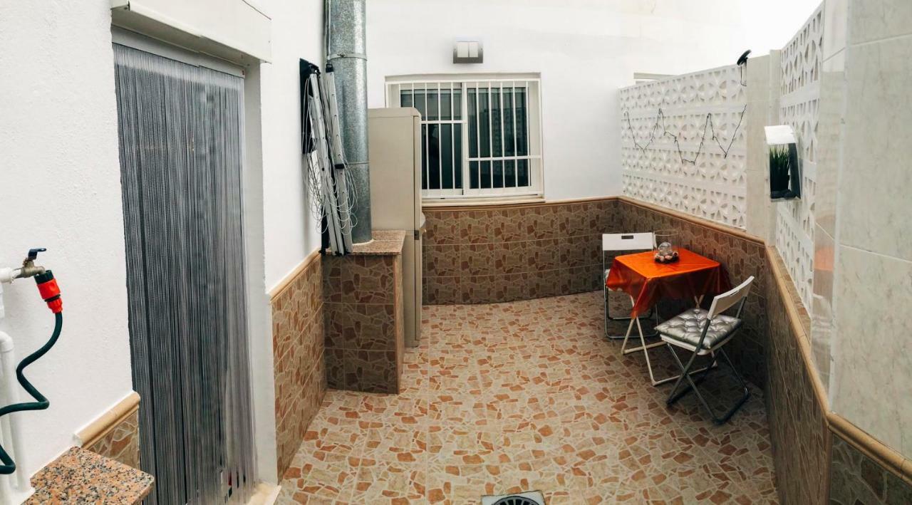 Bruno Apartment Valencia Buitenkant foto
